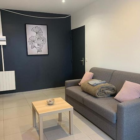 Studio Moliere Montrouge Exteriör bild